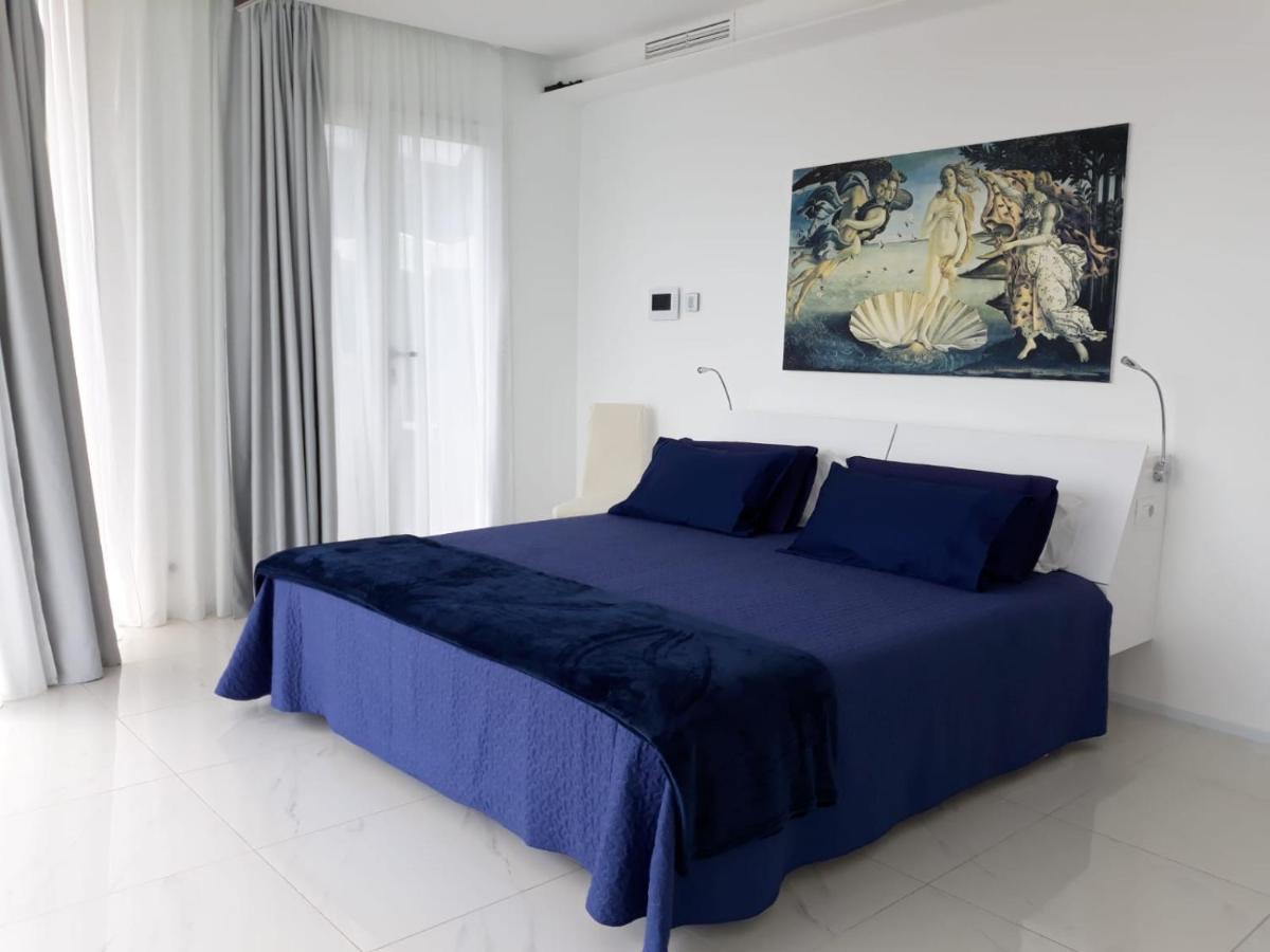 Villa Luxury Paradise Suites 萨各夫雷纳 外观 照片