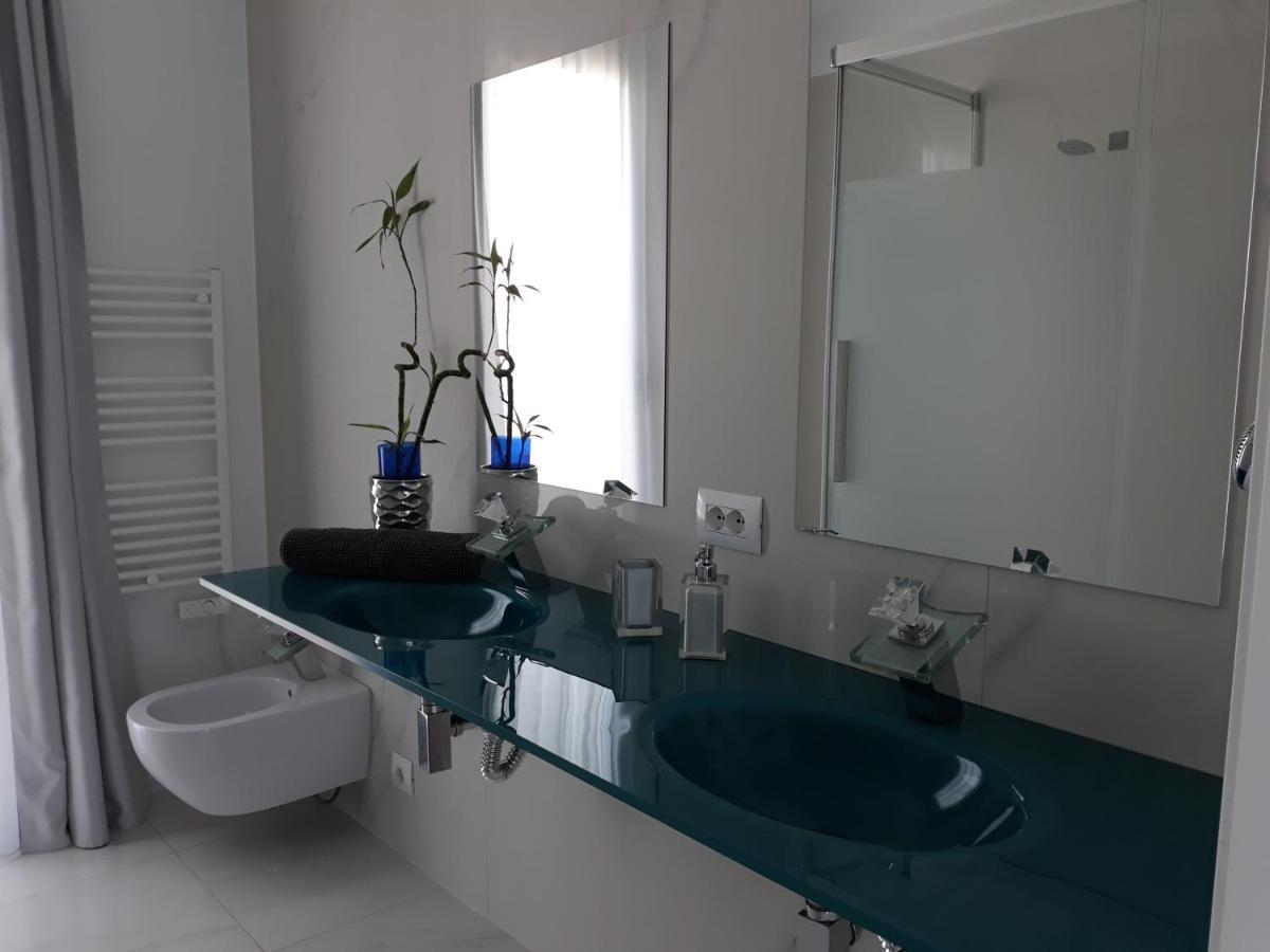 Villa Luxury Paradise Suites 萨各夫雷纳 外观 照片